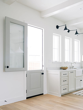 7081 dutch door