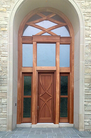 Entryway with custom sapele mahogany door