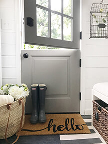 7224 in fir Dutch door with WaterBarrier® technology