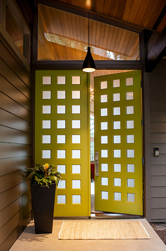 1627 Contemporary